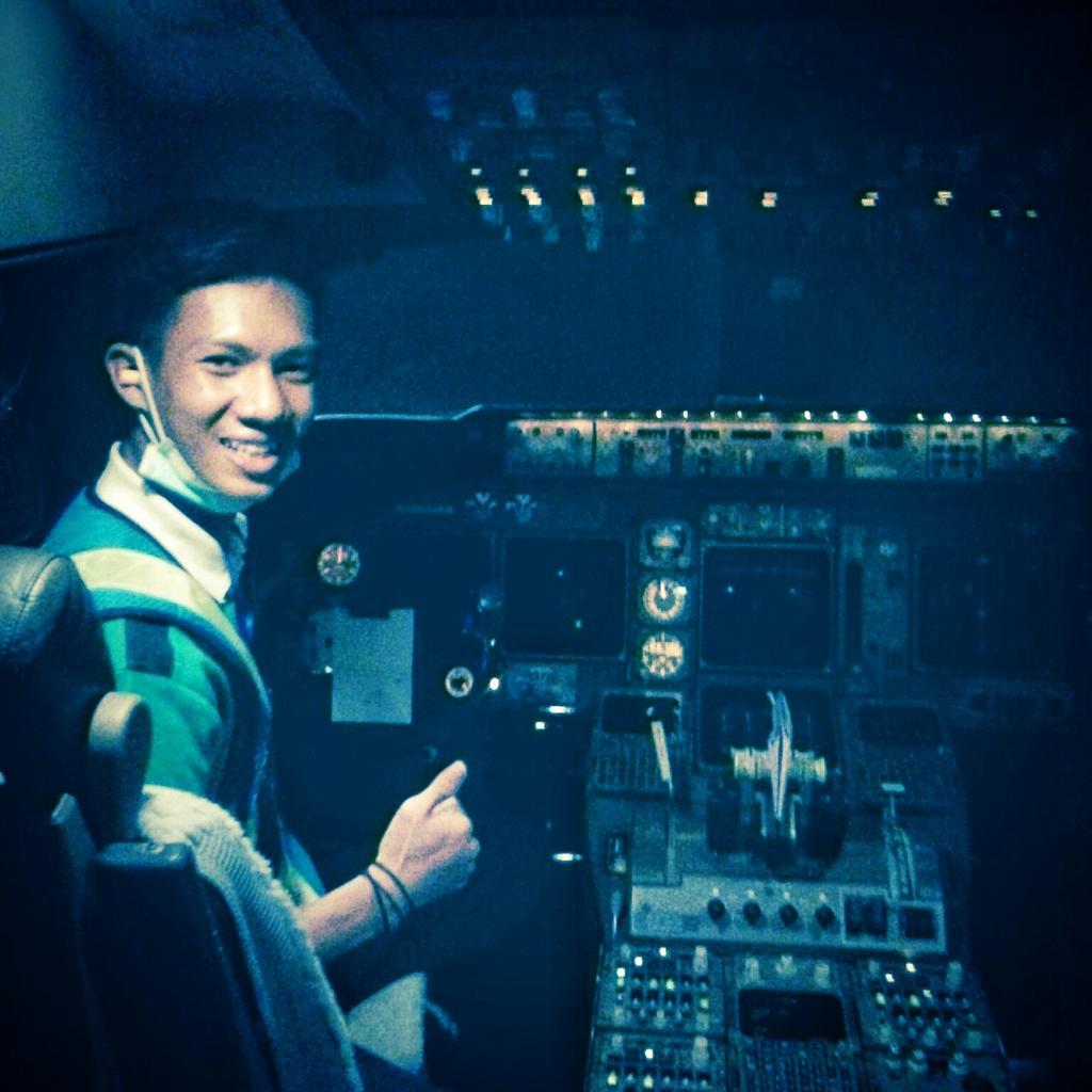 Kgs_farid's tweet photo. Hahaha :D http://t.co/nTuYzpDYZe