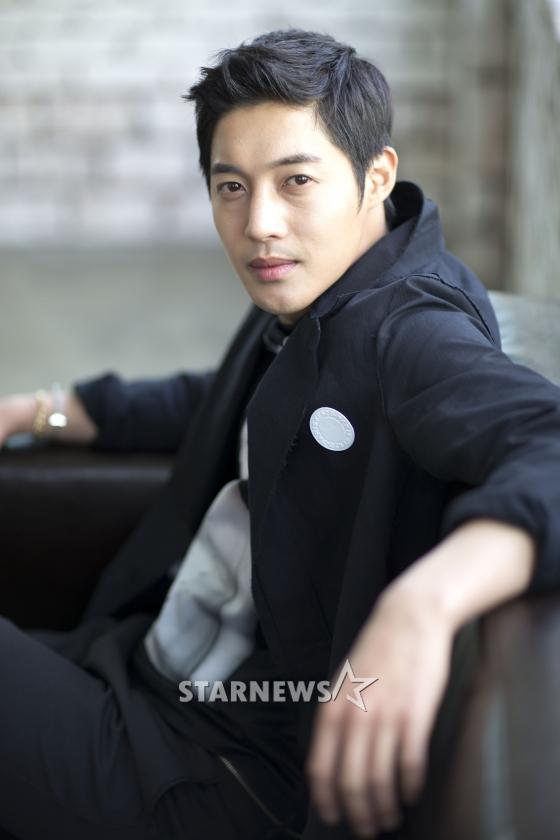 Quick Info: Shindong to enlist on the 24th, Kim Hyun Joong ...