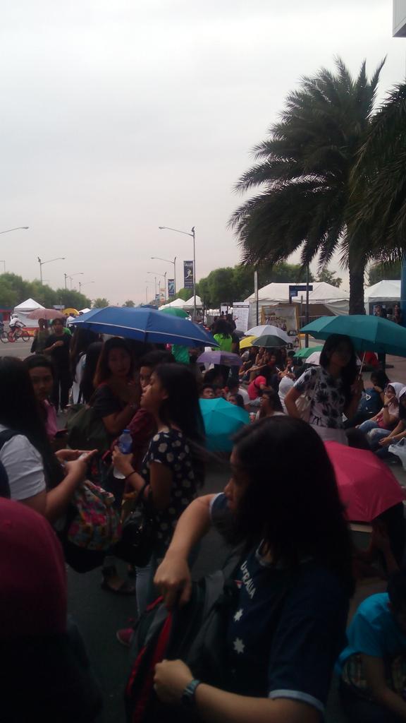koojunhstyles's tweet image. 03.22.15 || @ TITANIUM LINE 
OTRAManila #Spinnr1D