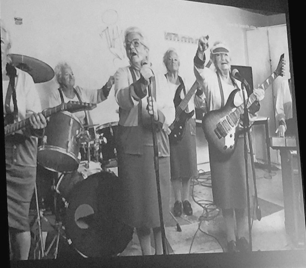 ongsam's tweet photo. Looking forward to hearing them soon... ;) #spotify  #FOMA15 #sunitakaur #digitalmarketing http://t.co/gCLhl4yv24