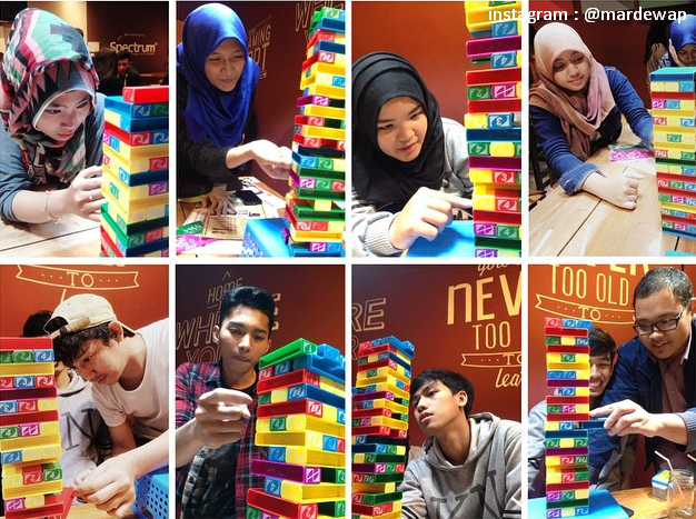 infobandung's tweet photo. Ngumpul yuk di @warunk_upnormal ! MAKAN-MAIN bareng temen2, SERU-SERUAN teruuuus! #kulinerbandung http://t.co/fjMhHHkcB8