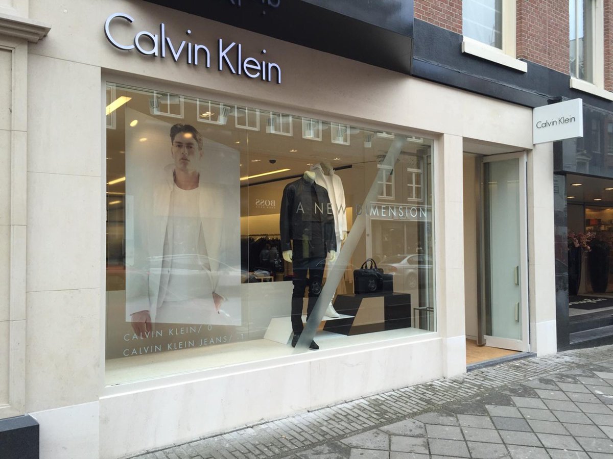 Begunstigde Messing bioscoop Elina Hatzihronoglou on Twitter: "CK Menswear- CK Jeans in Amsterdam just  opened the doors today! #feelig_proud #calvinklein #store  http://t.co/dfb1K1Hodk" / Twitter