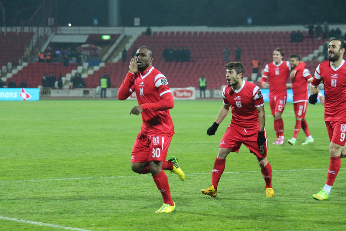 BU TAKIM BİZİM BAŞKA #BALIKESİRSPOR YOK ! <a href="/IsaacPromise10/">Promise Isaac</a> <a href="/ErayAtaseven/">Eray Ataseven</a>