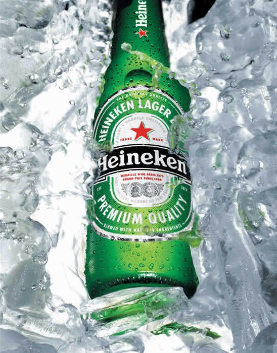 Heineken_KE's tweet photo. Monday blues? Enjoy a green bottle to refresh your week.  It doesn't get premium than a cold Heineken. #OpenYourWorld http://t.co/rqVzKlMjPL