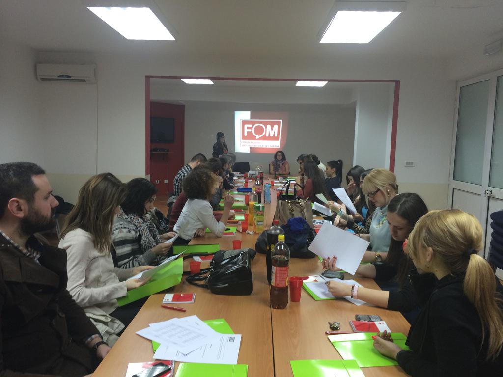 SD_CRNAGORA's tweet photo. #Generalni sekretarijat je kičma FOM SDP CG" @MariaBlagojevic http://t.co/qklzSbeZBM