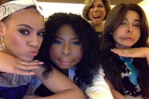 KissHarmonizer's tweet image. @FollowH5H #VoteFifthHarmony #KCA