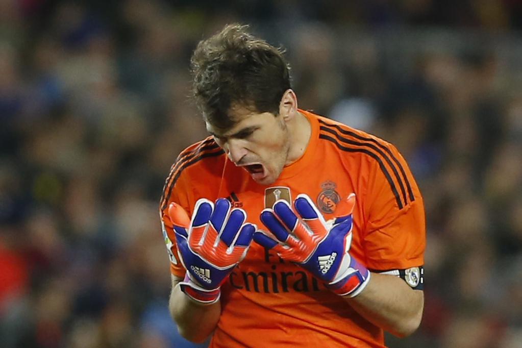 laariilla's tweet photo. Creen que llamandome casillista me ofenden LO SOY y que pasa Es el mejor portero del mundo un IDOLO #SiempreCasillas http://t.co/4Xvp1jSq6c