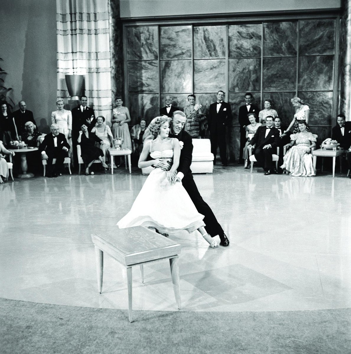 SheTalksAb0ut's tweet photo. 700 films rares et accessibles gratuitement c'est ici : 
http://t.co/ydSXXNeZfv
http://t.co/mF7CQszSL9
#film #culture http://t.co/HEHPC8mI8Y