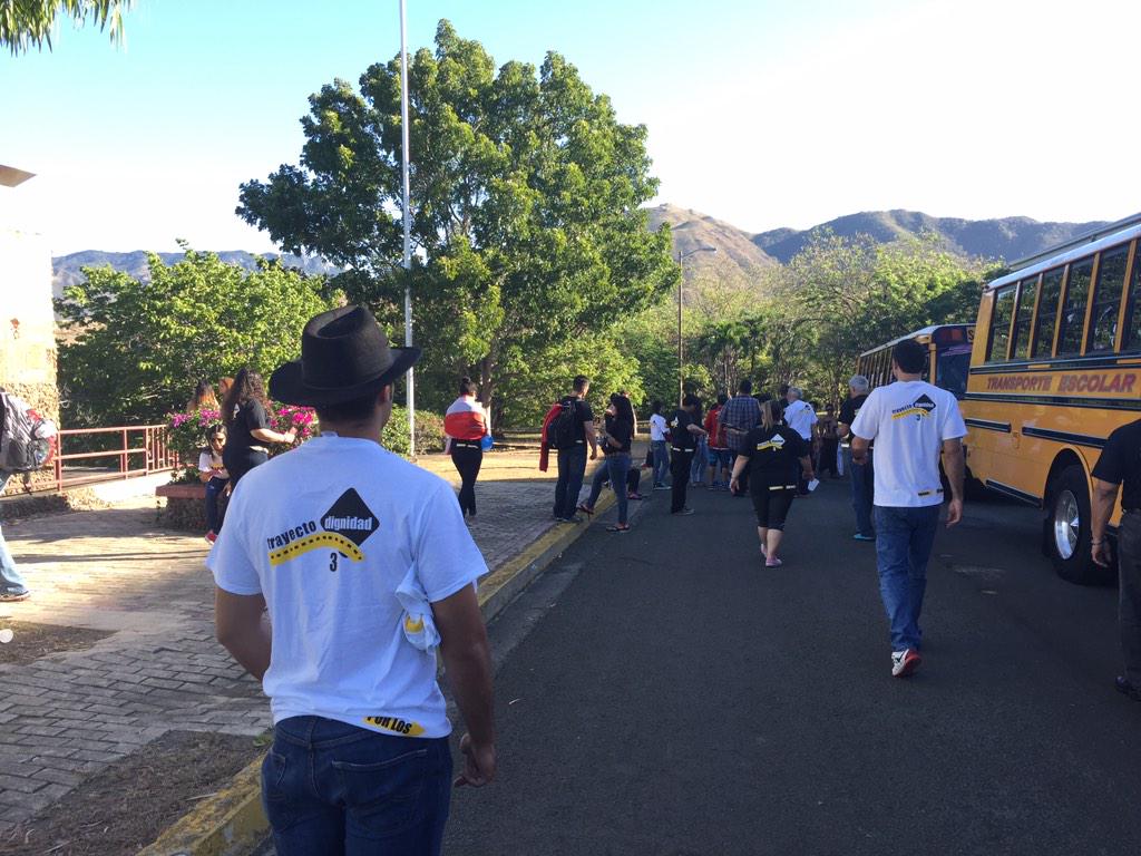 trayectodignida's tweet image. De camino al capitolio. #somosdignos #TrayectoDignidad3 #SembrandoConsciencia