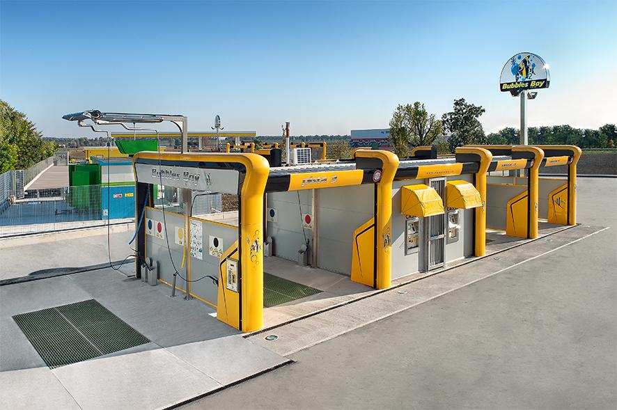 JethooXpress's tweet image. JethooXpress Car Care System Modern  Car Wash Bay. With this Bay you can wash your car professionally within 12 min