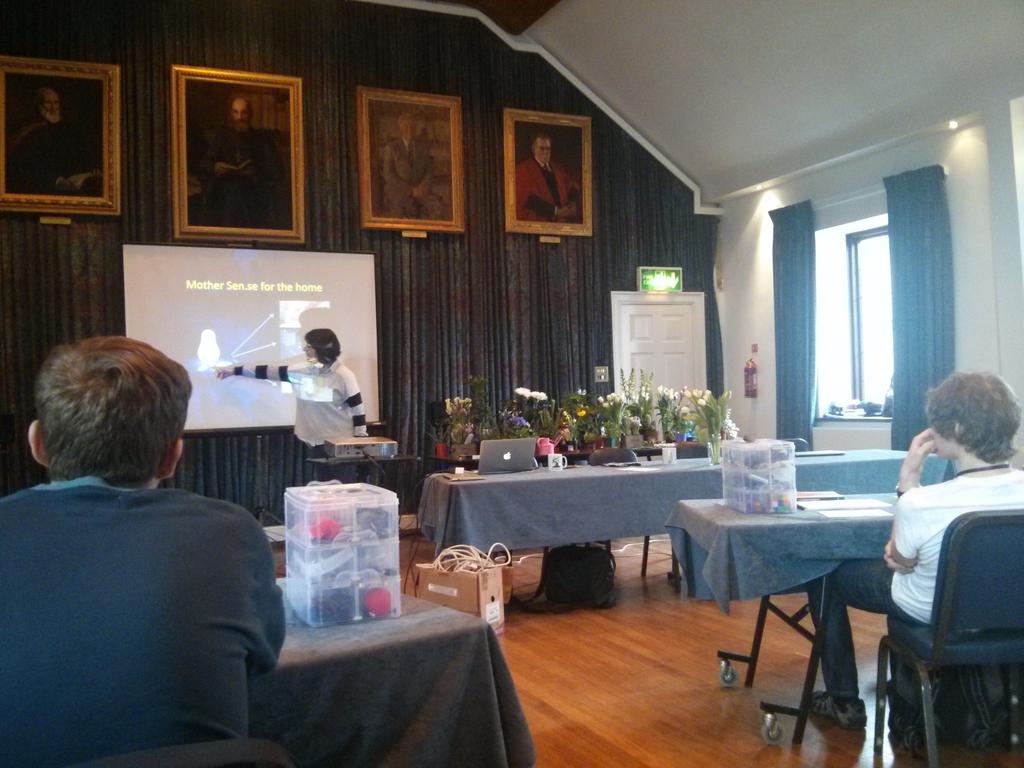 Yvonne Rodgers of <a href="/ICRICities/">ICRI Cities</a> opening the proceedings <a href="/SustainableSoci/">SustainableSociety</a> <a href="/FITLab_Swansea/">FIT Lab Swansea</a> #planthack