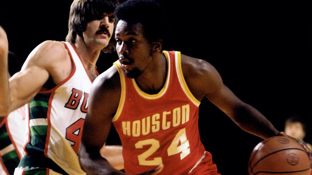 Happy 60th birthday to Rockets legend and Hall-of-Famer Moses Malone. 