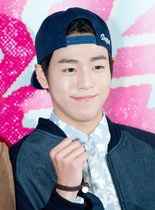 Happy birthday beb <3\"TheDramaKorea: Selamat ulangtahun Lee Hyun Woo!   