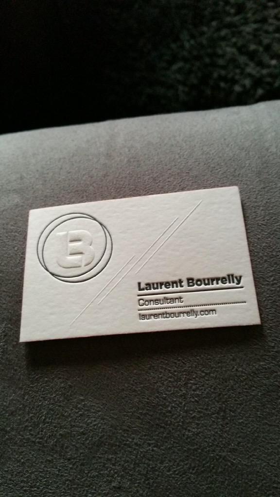 Jyo_fr's tweet image. Une vraie carte #louboutin semelle rouge mais qui lâche pas son numéro ... @laurentbourelly #starduweb #homme2015