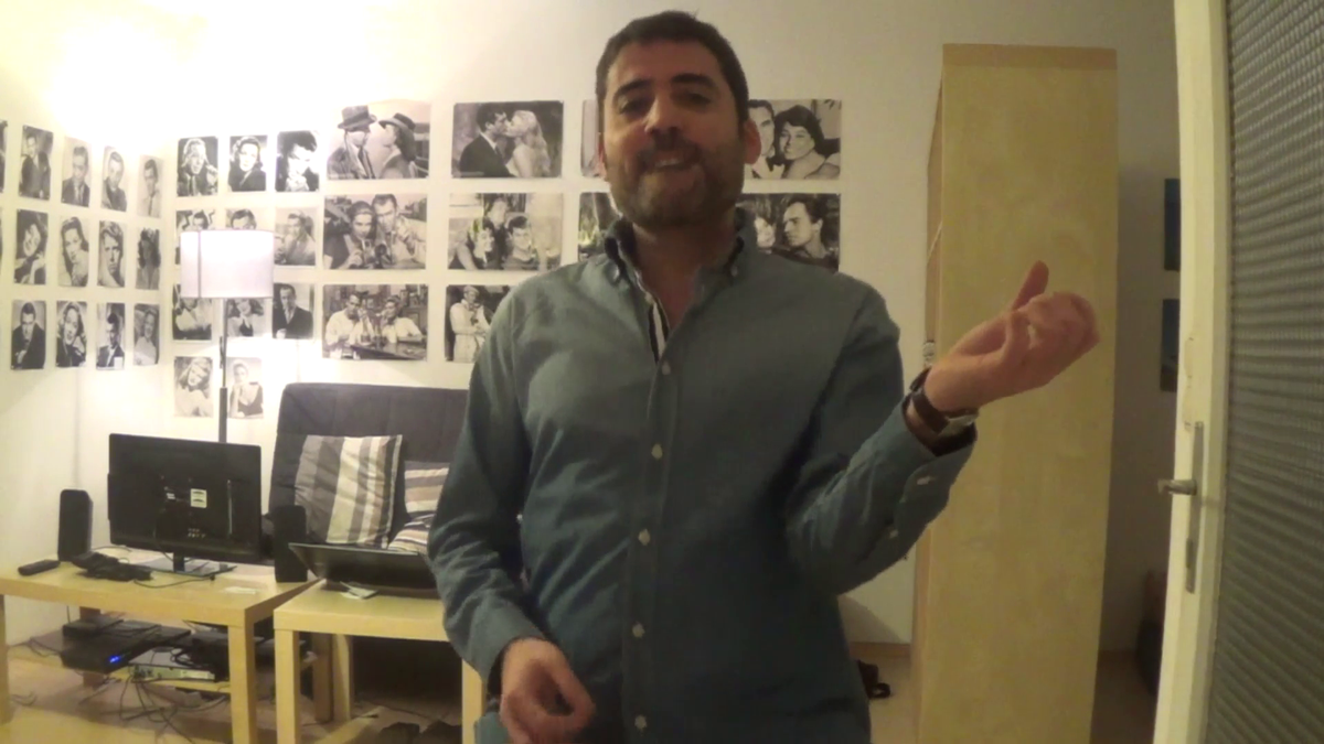 devuelvememivoz's tweet photo. @EmilyVanCamp By the way, here's a Spanish song and dance for your eyes only:-) 
https://t.co/qnpGQ1H7Pz http://t.co/8rP1iKFGEb