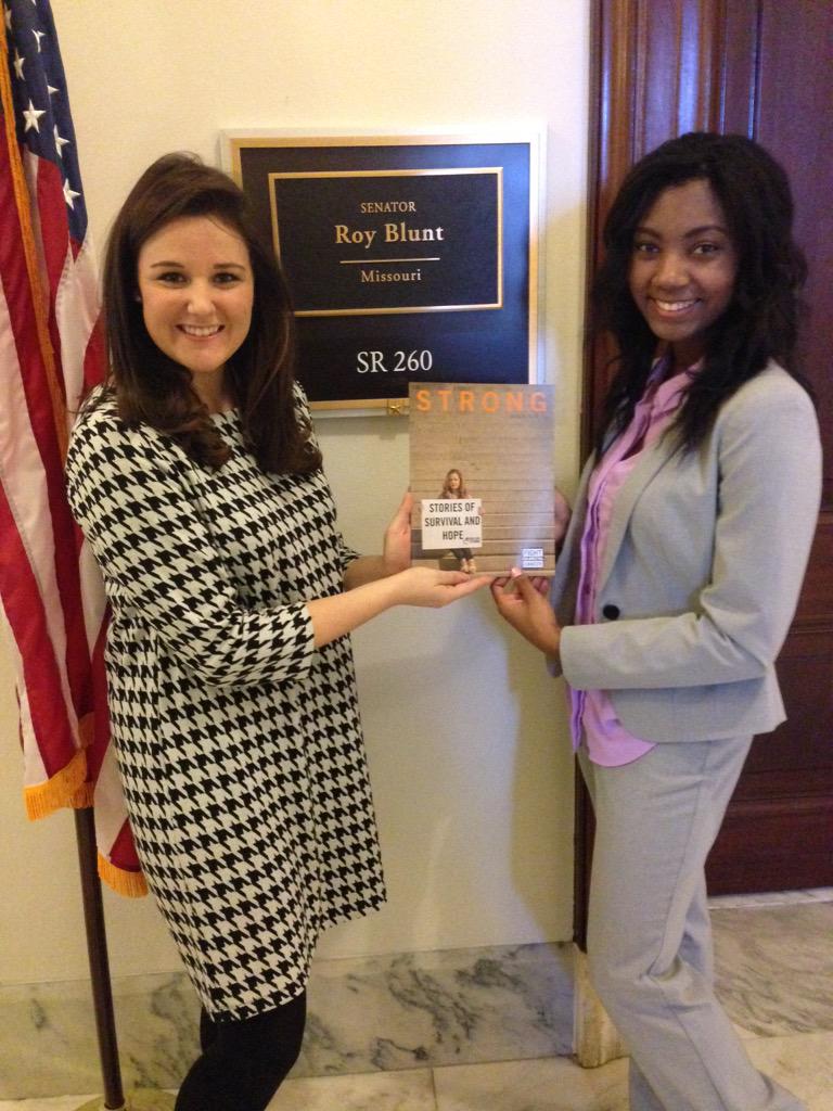 UCM_PR_Program's tweet photo. This past week, student work from @jennmullins25's magazine design class ended up on Capitol Hill! #teamUCM http://t.co/4MAnKVLFp4