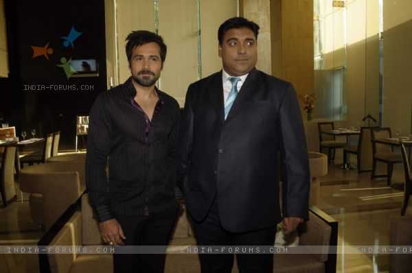 \" Emraan &amp; ram kapoor :) Happy Birthday Emraan Hashmi  Ram\s eyes  aww how cute! 