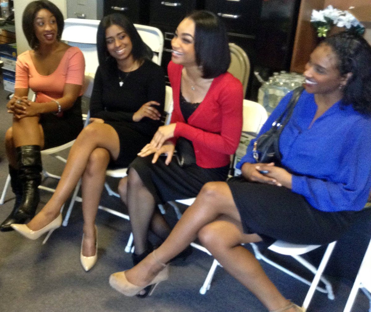 Kleah34's tweet image. Behind the scenes with CEO Beverly Paul of CBfreeLA, Ms. Charlene Sistrunk w/Accelerated Radio and BLAK. #CbFreeLA