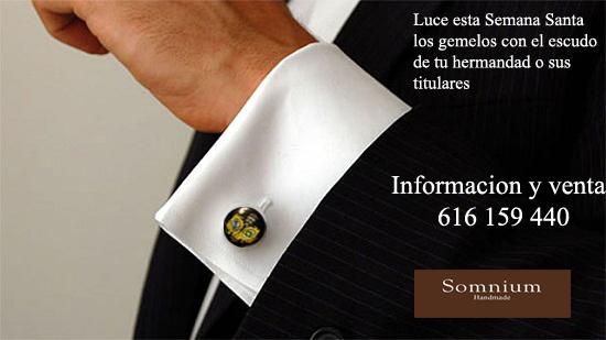 HandmadeSomnium's tweet photo. @GabiaCofrade disponibles gemelos personalizados de los titulares  escudos de hermandad más información 616159440 http://t.co/t59q7rBAbQ