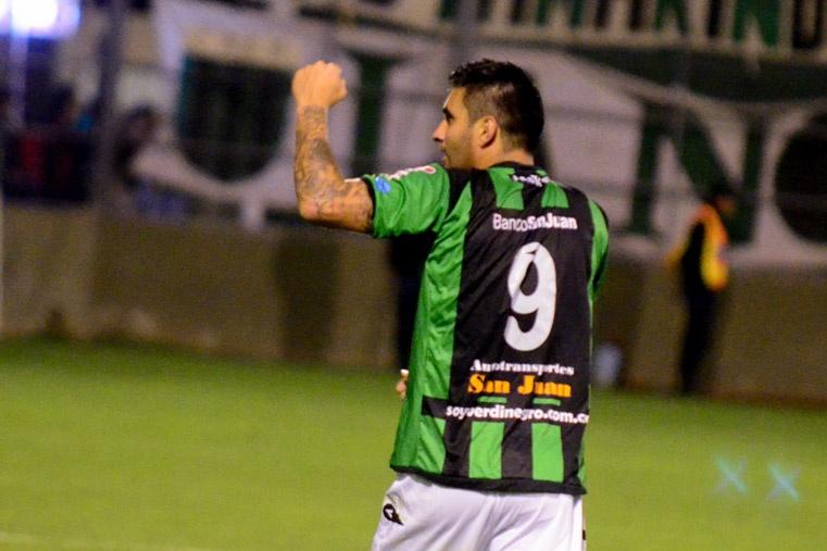 luisardente's tweet photo. Muchas fuerzas para esta recuperación genio!!!! Saludos de todo san Juan!!! http://t.co/tXkWiUS0qR
