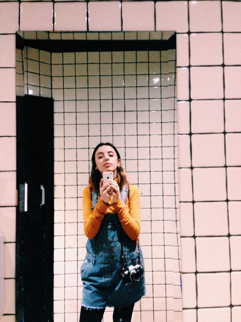 jmphotodiary's tweet photo. Yesterday in between shooting bands I took shameless selfies in the toilet @ theshackwellarms ✌️ http://t.co/1wVSEgl1TL