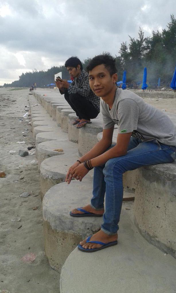 Nongkrong d pntai panjang,bengkulu