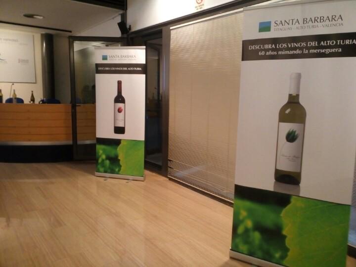 En la presentación de vinos de <a href="/vinosaltoturia/">Vinos Alto Turia</a>.