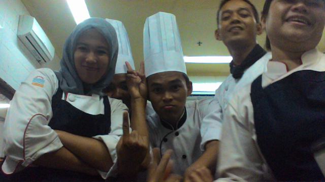 dedezhaenall's tweet image. @anggit_kameri @dede_zhaenall