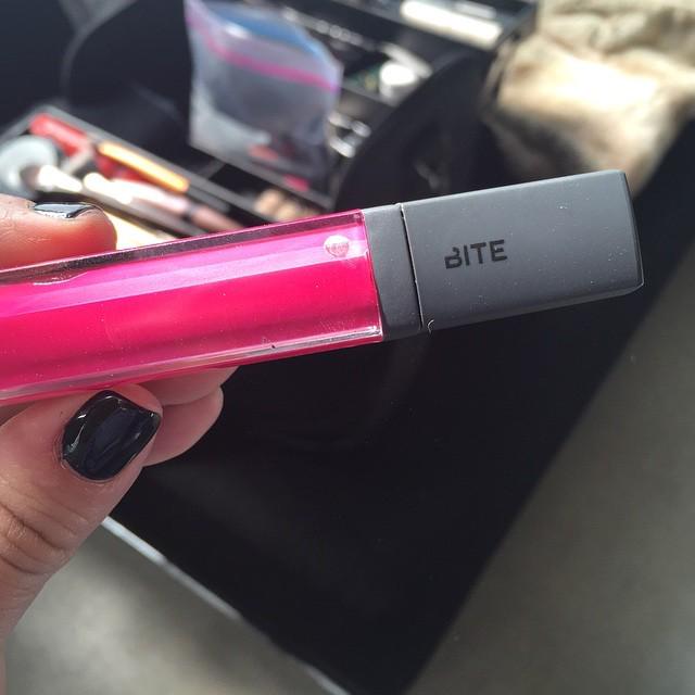 In love w/ this <a href="/bitebeauty_/">Bite-Beauty</a> SANCERRE colour <a href="/jodiurichuk/">Jodi Urichuk</a> used on my today. Spring?? 👄 #se… ift.tt/19LkPZH