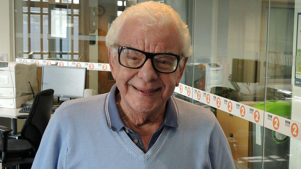 A very happy birthday to Barry Cryer, bona fide living comedy legend, who turns 80 today. 