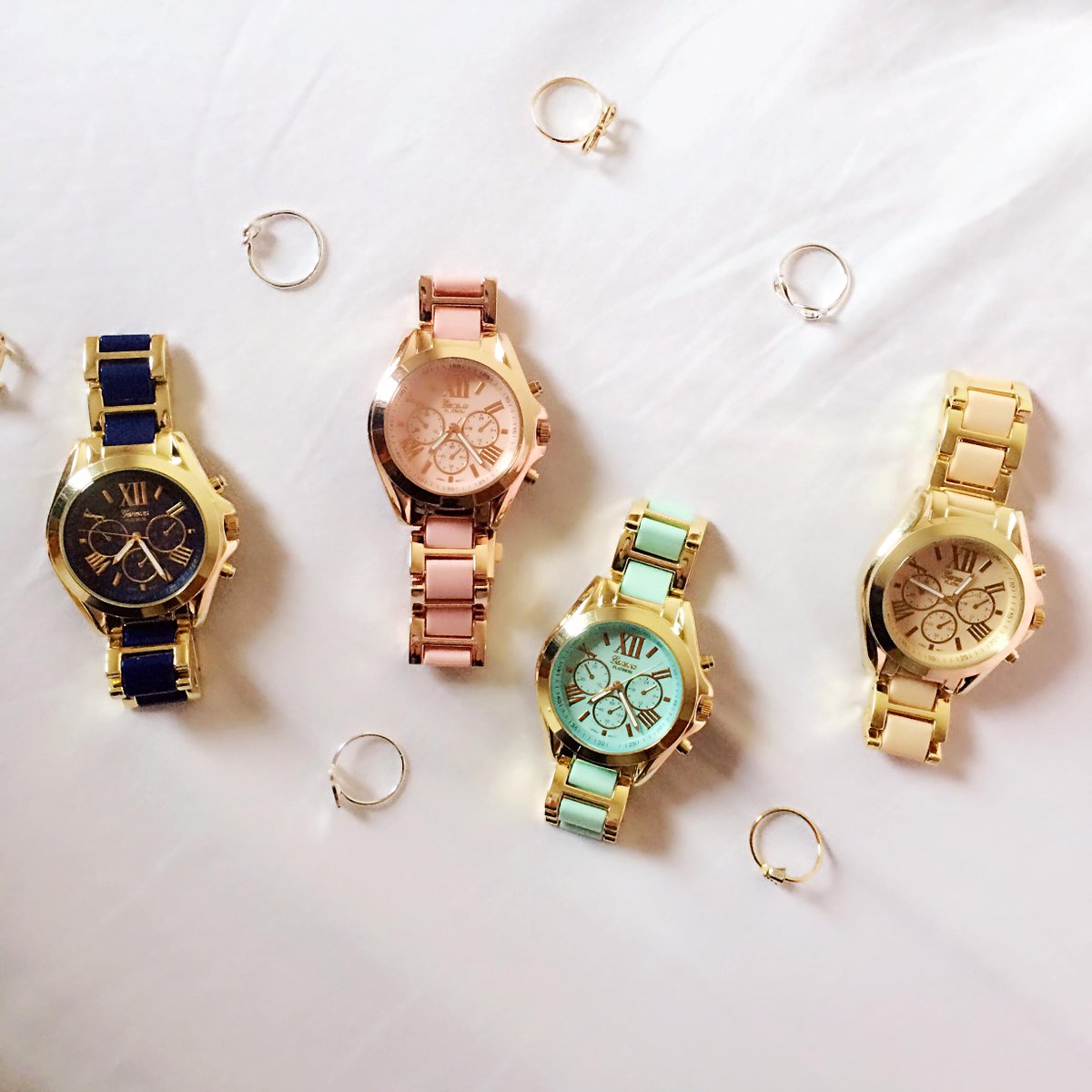 WeAreClassyShop's tweet image. Roman Numbers stainless steel watch💕 WORLDWIDE SHIPPING🌍 Link in our bio!