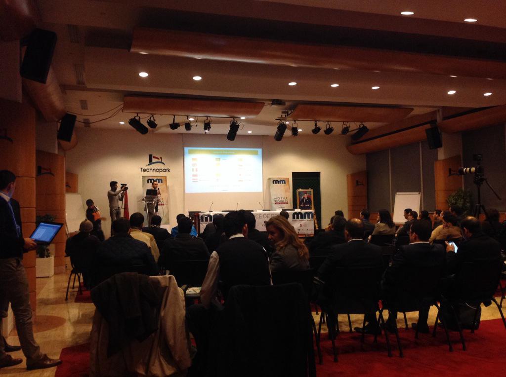 Séance de questions/réponses après la présentation de JobRouter et son intérêt pour les étudiants #MobileMondayMaroc