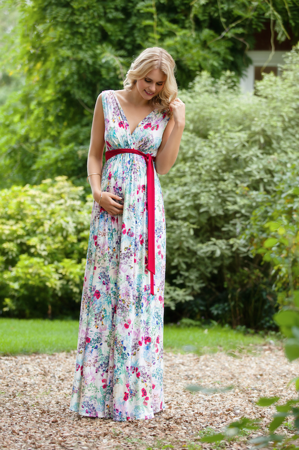 FashionMonUSA's tweet image. Tiffany Rose appoints 9SPR in the US bit.ly/1N2oPpZ @tiffanyroseuk @9SPR