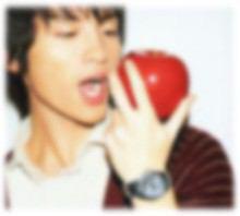 Tamm_L0's tweet photo. ◇

・

    此の林檎 食べて     、 俺 嶽しか見れ無い様に仕手あげる   . .

 左右      嫉妬     独占     束縛

 率    ☞   迎え

  キミ の皇子 に為ろうか  ?

・

◇ http://t.co/4429FGNYM3
