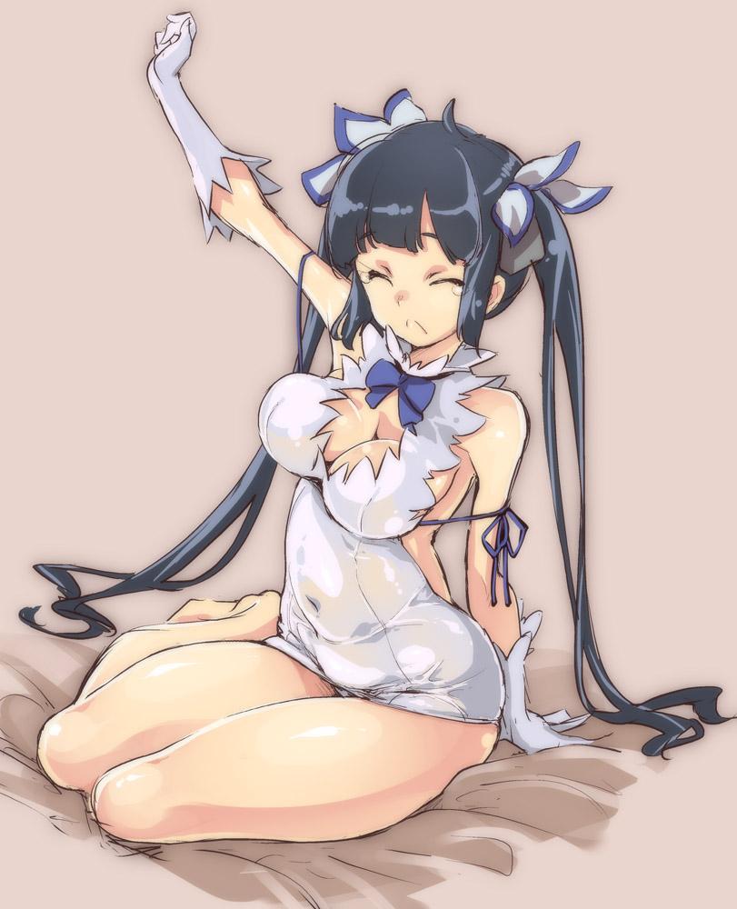 ダンまちのロリ神さまがヤバいというから調べてみたら超絶45れるロリ巨乳様だった やばい Togetter