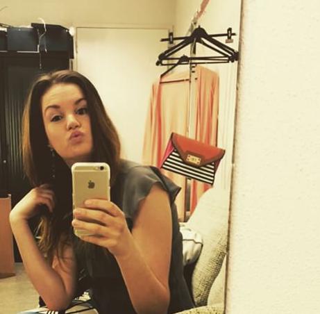 Marly is klaar voor de draaidag! ♥♥♥

RT als je dit super mooie foto vind van Marly! ♥♥♥