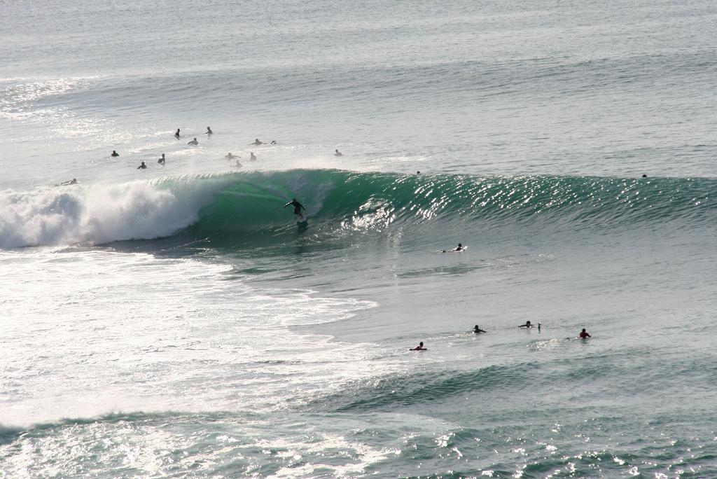 kumendan007's tweet photo. Pantai Padang Galak juga disebut Pantai Ketewel. Juga merupakan salah satu tempat berselancar terbaik di Bali. http://t.co/aixkkBqkxz