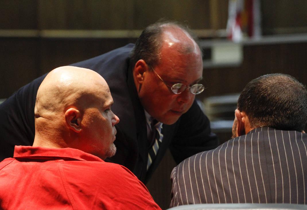 TimesFreePress's tweet photo. Attorneys make final appeal for convicted killer of deputy Donald Bond: http://t.co/dAUmq5InZc http://t.co/rRnYtcgEkH