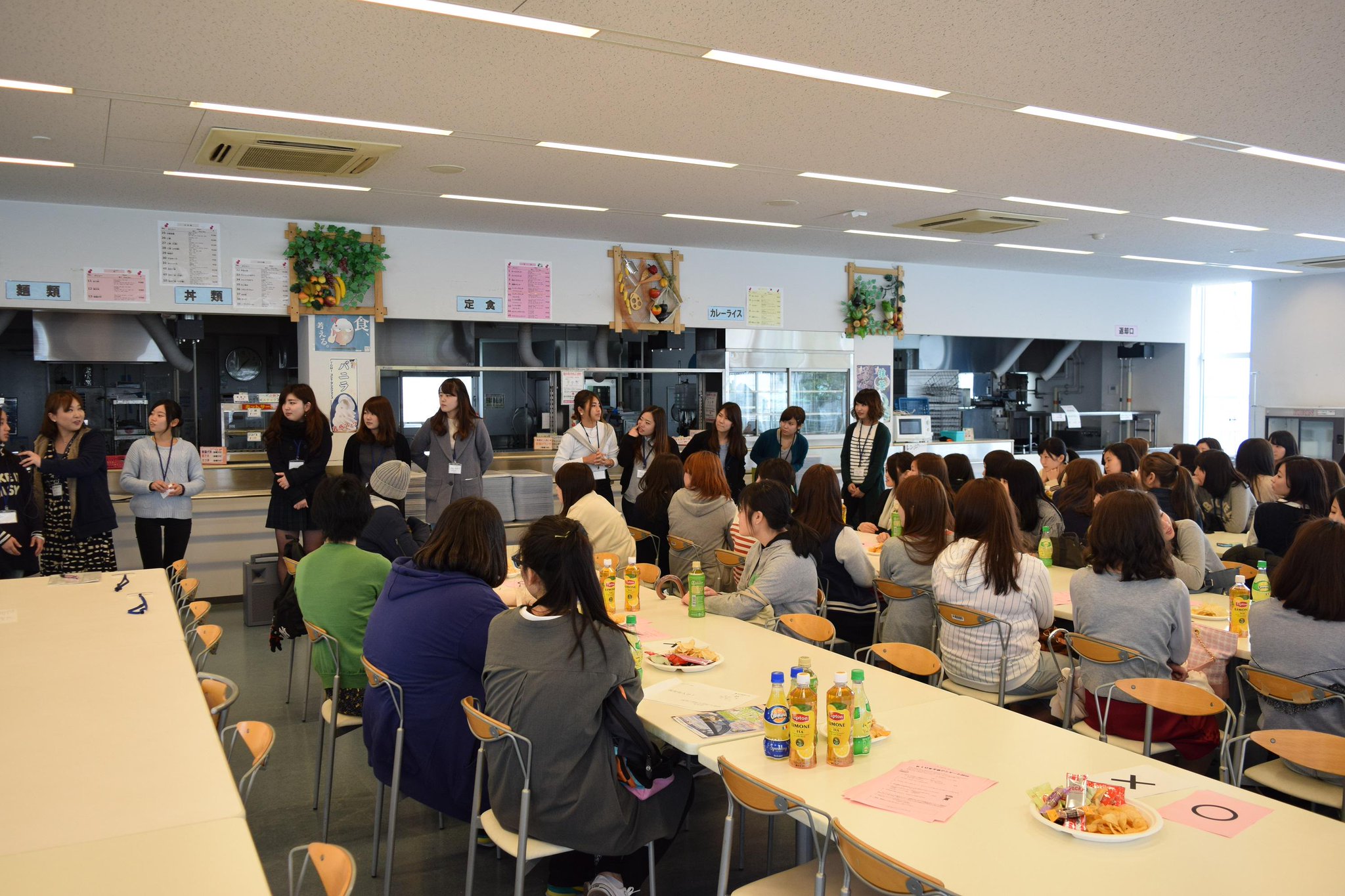 神戸国際大学 入試センター 8 8 8 21 オープンキャンパス Ar Twitter 本日は新入女子学生のみなさんを迎えて 女子会 を開催しました 先生のお話や先輩学生のアドバイスを聞き おしゃべりやゲームで楽しいひと時を過ごしました 新入生のみなさんが快適 神戸国際大学 入試センター 8 8 8 21 オープンキャンパス Ar Twitter 本日は新入女子学生のみなさんを迎えて 女子会 を開催しました 先生のお話や先輩学生のアドバイスを聞き おしゃべりやゲームで楽しいひと時を過ごしました 新入生のみなさんが快適