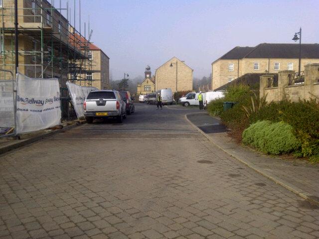 BellwayWatch's tweet photo. #WeveGotTheBuildersIn Pavement parking from the #BellwayHomes contractors today making it a Pedestrian no-go zone http://t.co/TzOXpZdN5h