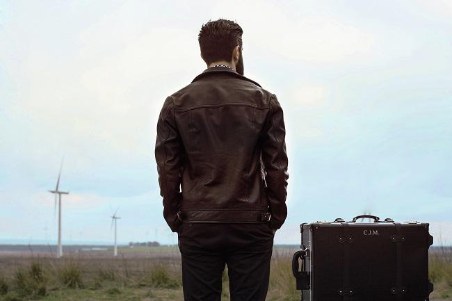 MenswearStyle's tweet photo. "The design is sleek and can be dressed up or down to suit whatever outfit you are wearing" - http://t.co/0lq3o21hZ8 http://t.co/CG8FVSUZx4
