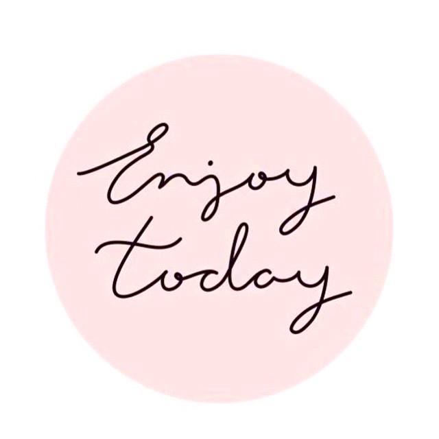 EchoBox UCM tweet media