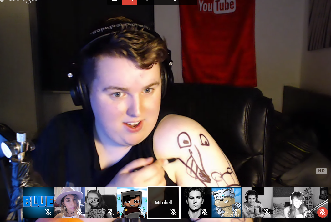 heyimbee on Twitter "straub is tattooing himself ??? http//t.co