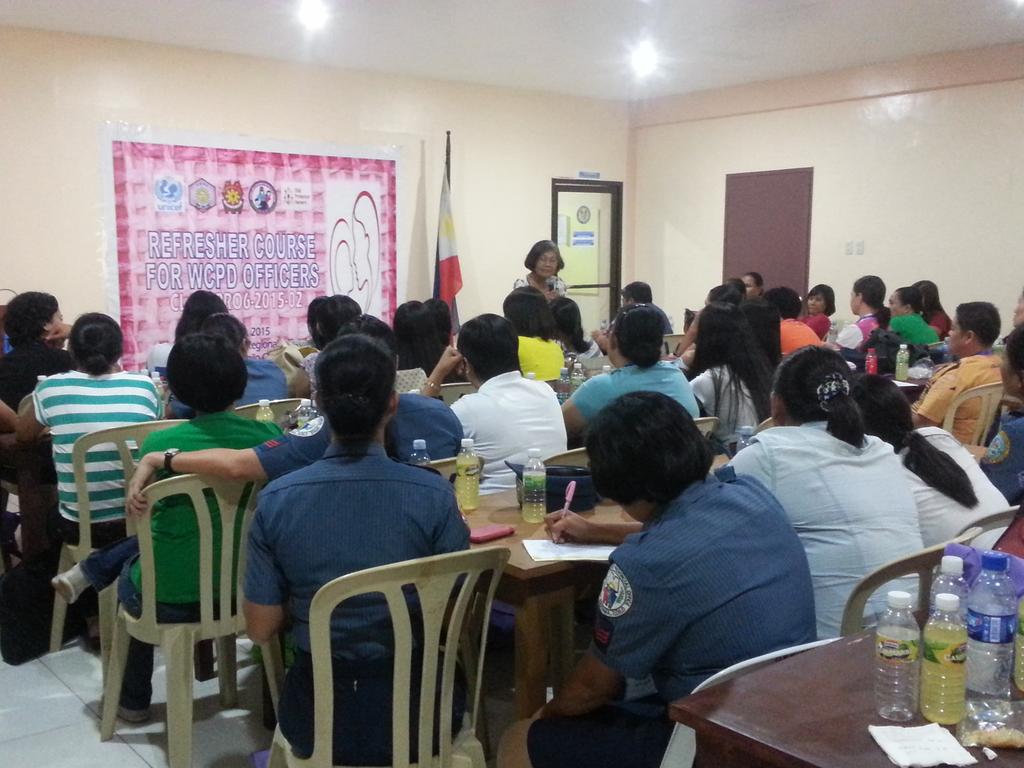 Pro6Wccd's tweet photo. Dr. Rosario Asong, Resource Speaker on the Elderly as Vulnerable Sector #Batch2RefresherCourse @pnpts_rstu6 @pro6pnp http://t.co/rqGOaxHRLc
