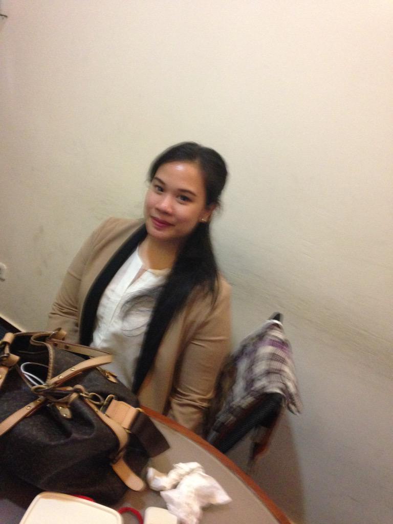 Blur captured by @rahmadharahap #latepost #selfie 😊