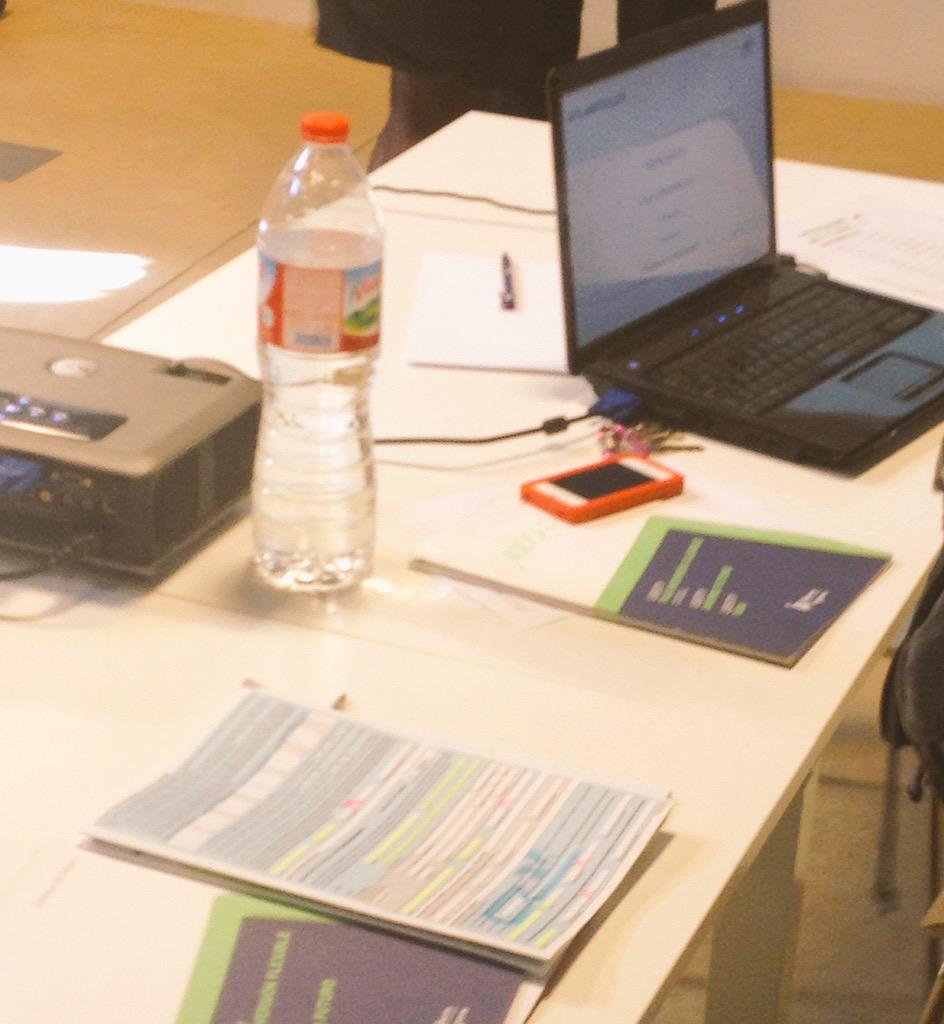 començant la setmana amb una formaciò per saber-ne més #ovb #futur #equipOVBIT