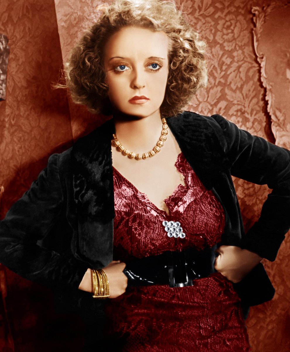 SexSymbolHOF's tweet image. #HappyBirthdayBetteDavis RT @voguemagazine @_BetteDavis  vogue.cm/1GVbJpC