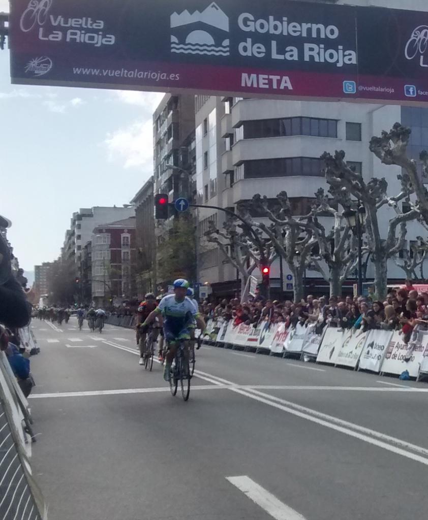 Vuelta Ciclista a la Rioja (le 5 avril) - 1.4 - Page 3 CB05wdfWEAACDyk
