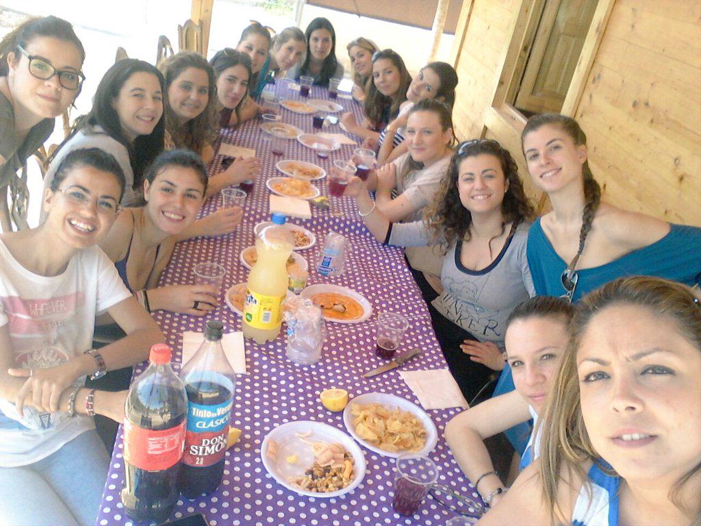 LQFaltaban's tweet photo. Barbacoa Las que Faltaban #BBQLQF http://t.co/3TahYhirzQ
