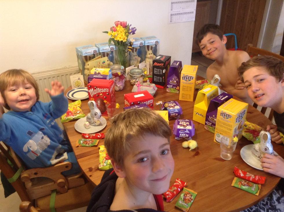 garyley's tweet image. #happyeaster boys